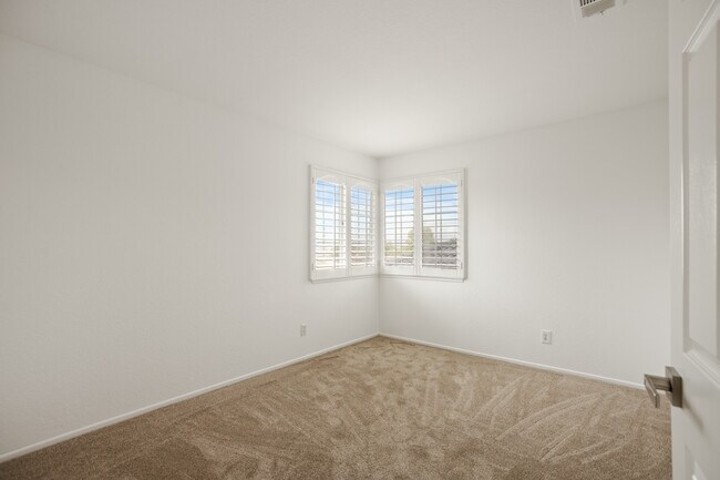 Building Photo - 20209 Edmund Rd