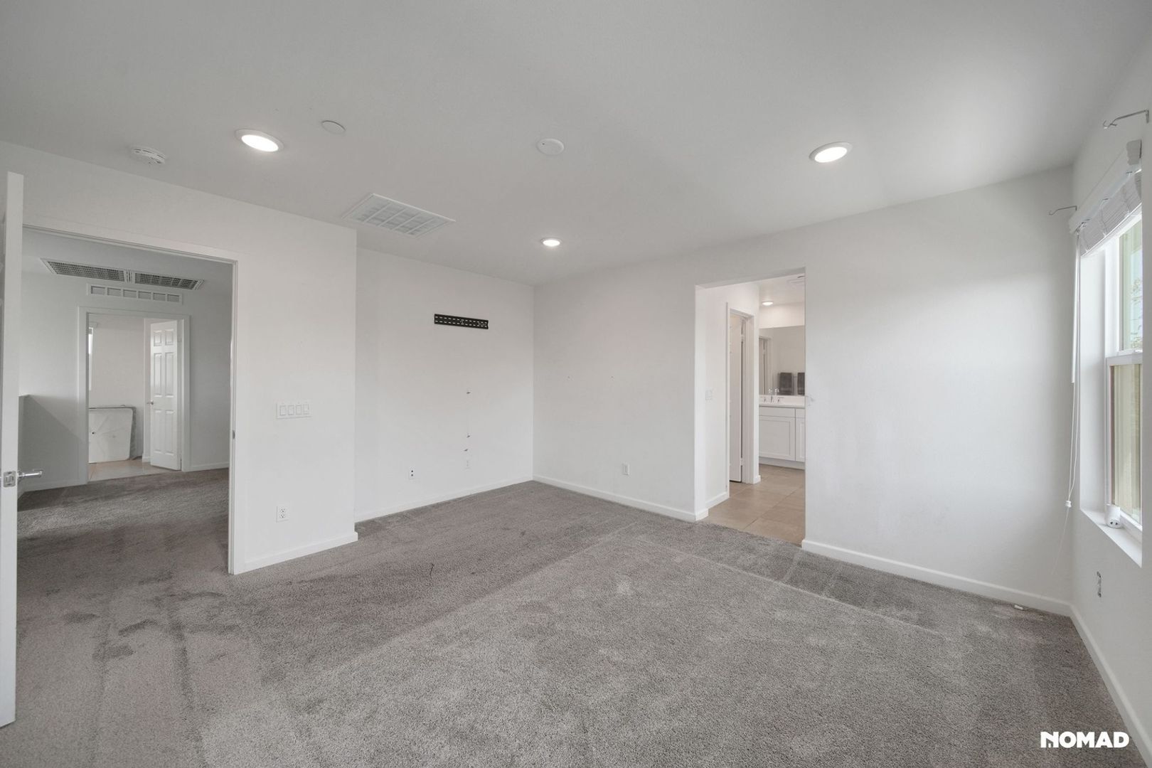 Building Photo - 24891 Gulfstream Ln