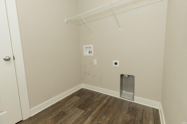 Building Photo - 9809 Massey Dr