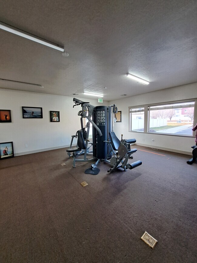 Building Photo - 1238 Baycrest Dr