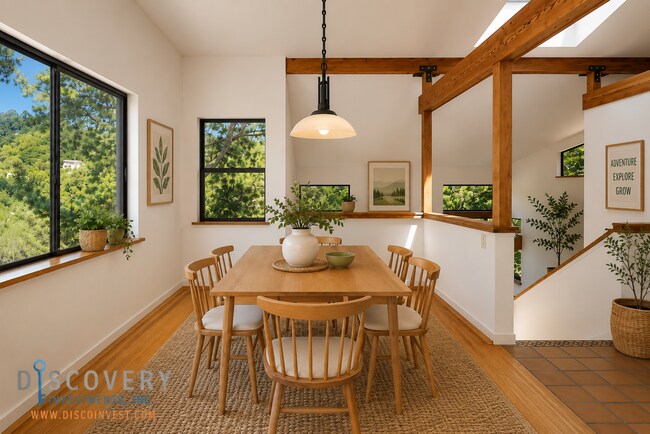 Building Photo - Montclair Four Bedroom Contemporary Late 20th Century Home