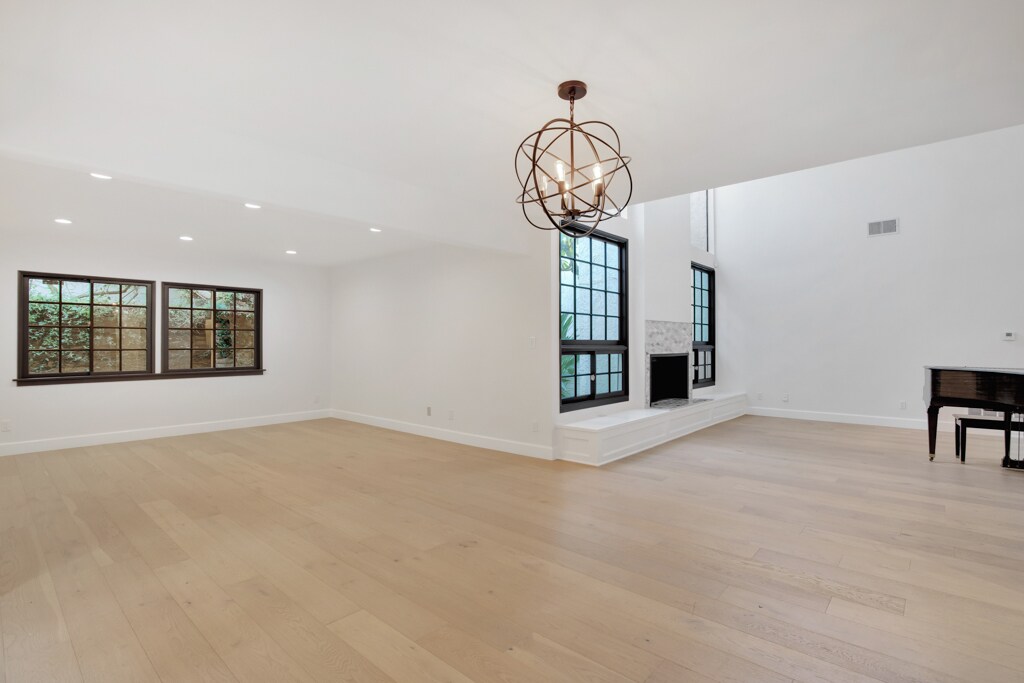 Building Photo - 23450 Park Hermosa