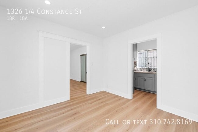 Building Photo - 1326 1/4 Constance St-