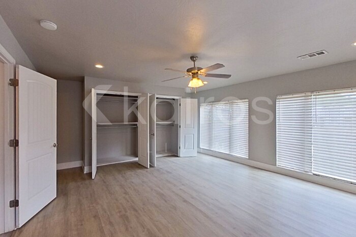 Building Photo - 4522 Chisholm Trail