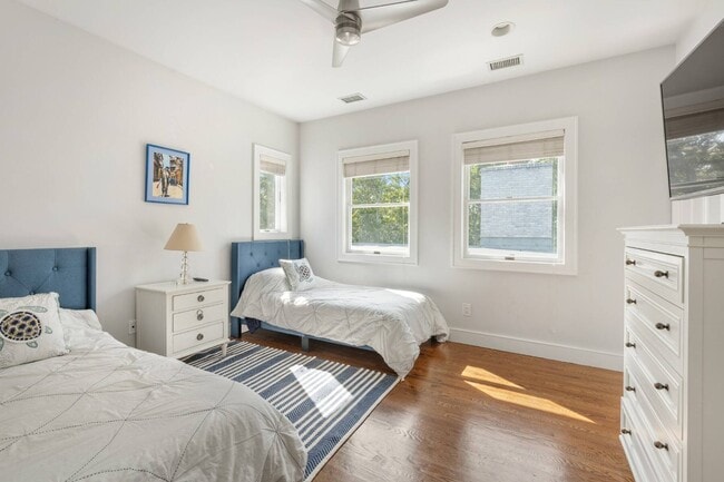 Building Photo - 1 Paumanok Rd