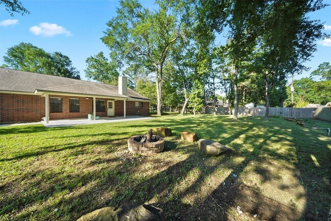 Building Photo - 7415 Revelwood Dr