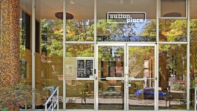 Building Photo - Light and Bright 1 bedroom 1 bath condo first hill