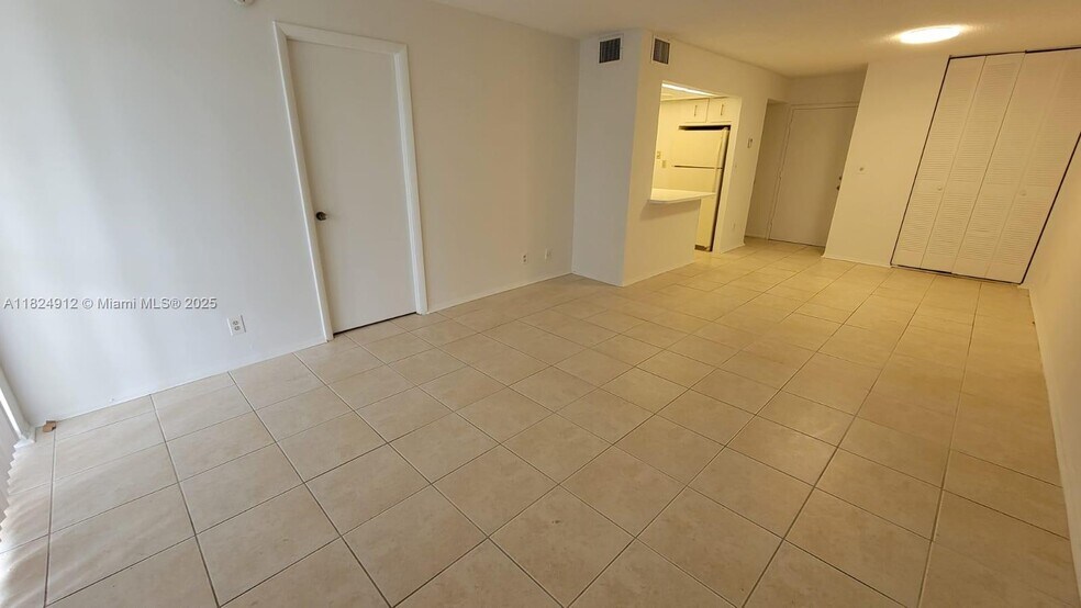 Building Photo - 2029 NW 46th Ave