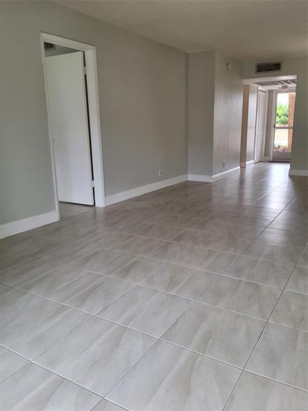 Building Photo - 4500 N Federal Hwy