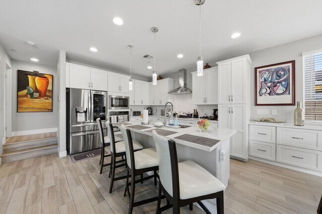 Building Photo - Elevated Living in Cadence – Model-Quality 3-Bedroom Home in Henderson’s Premier Master-Planned C...