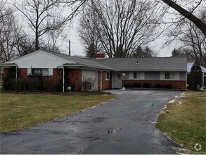 Building Photo - 29743 Beacontree St
