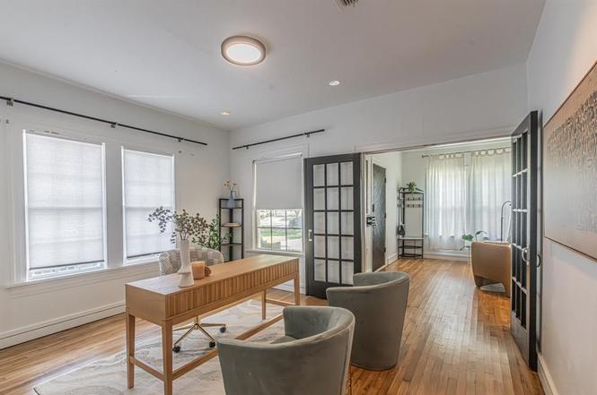 Building Photo - 5332 El Campo Ave