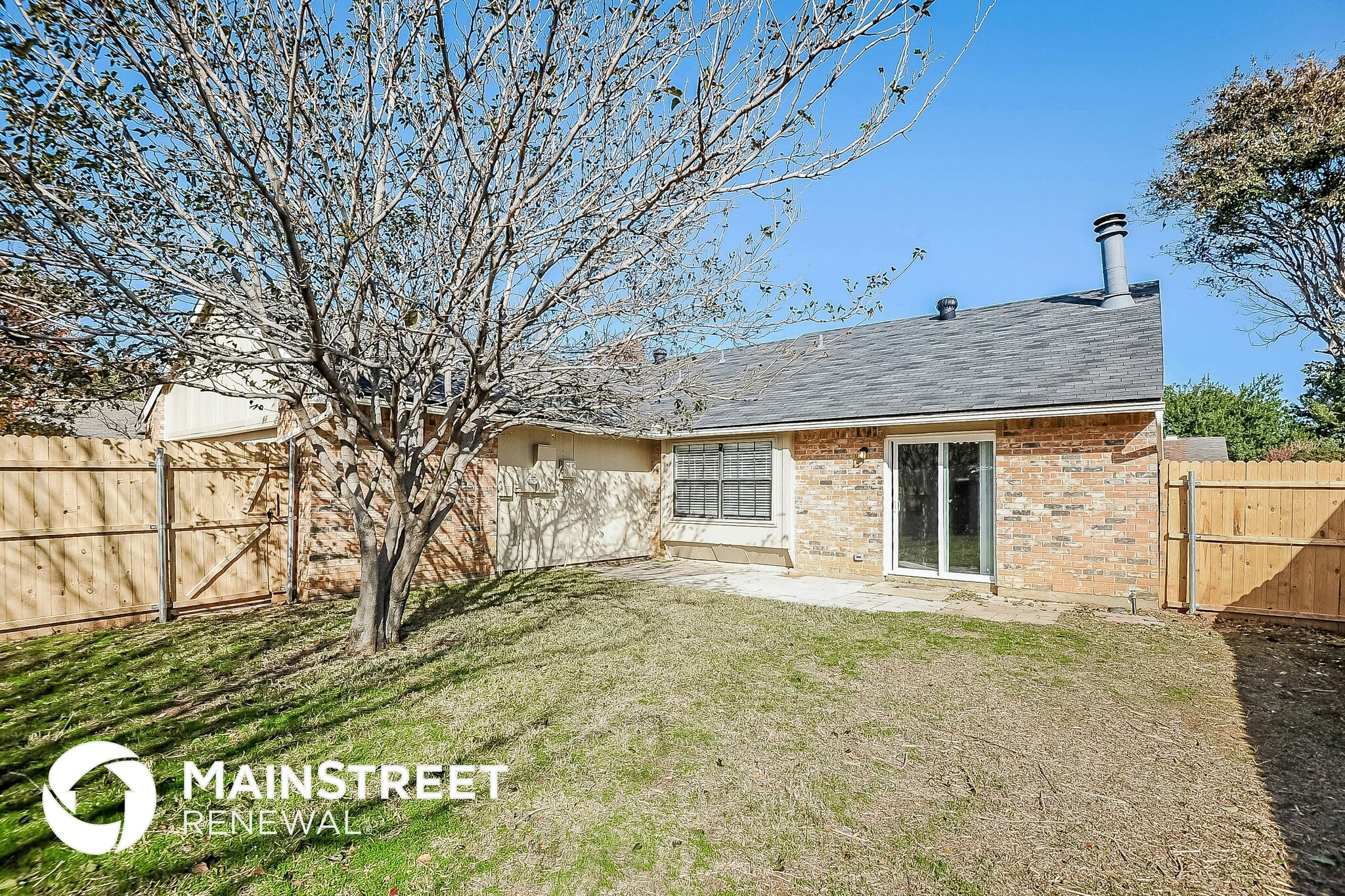 Building Photo - 2817 Carnaby Ln
