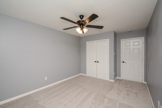 Building Photo - 6418 Waldron Dr
