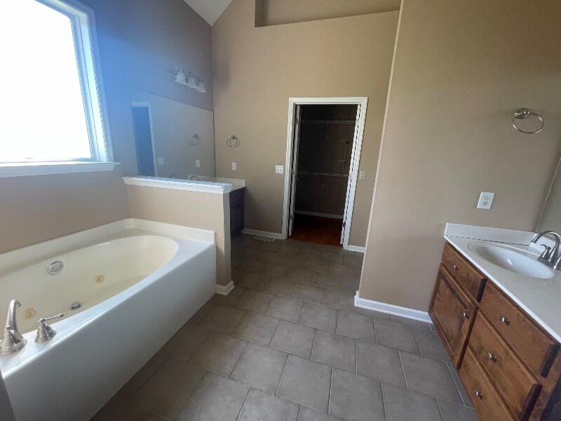 Building Photo - 973 Rip Steele Rd