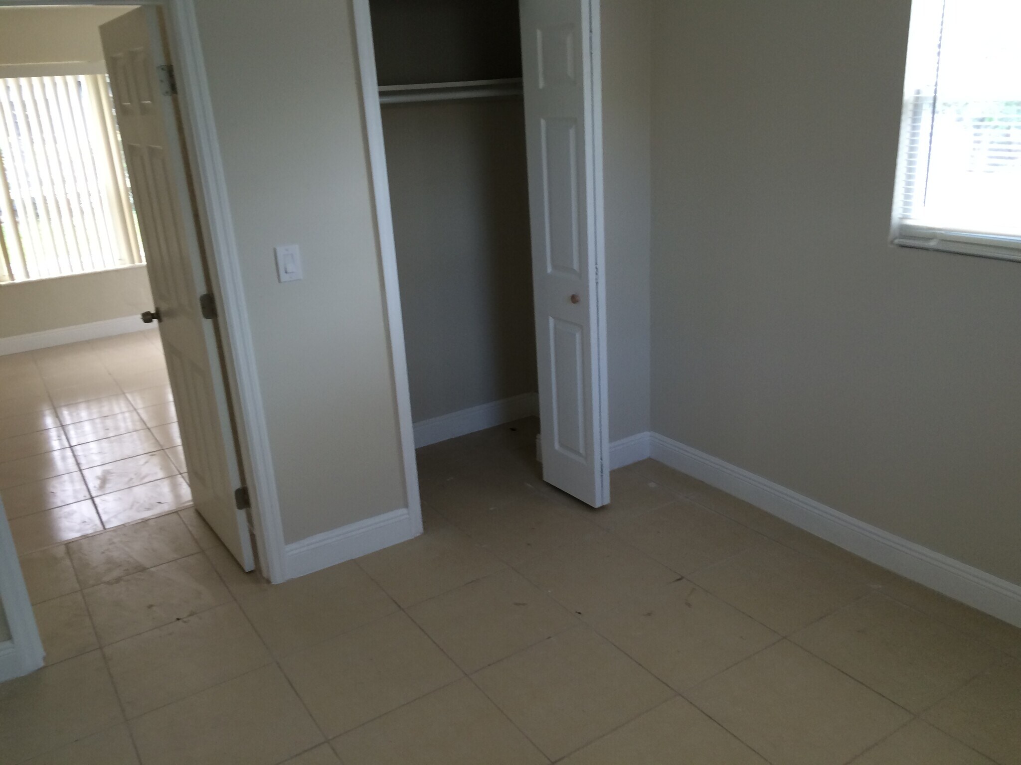 Building Photo - 681 SW 29th Ter