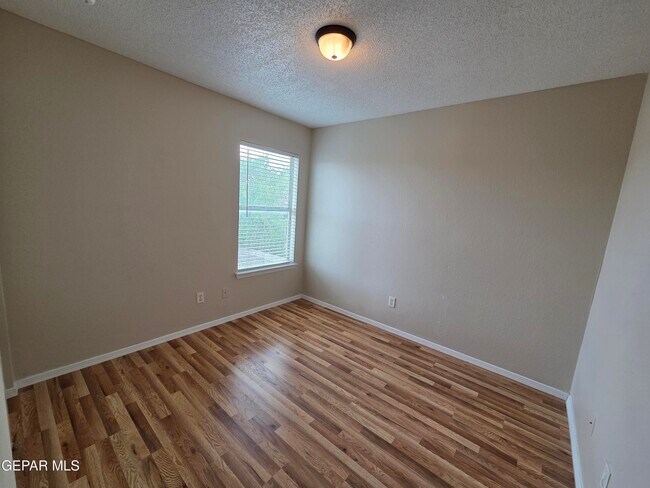 Building Photo - 12640 Gilded Sun Dr
