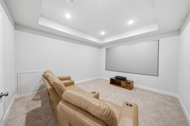 Building Photo - 31719 Hatcher Grv Ln