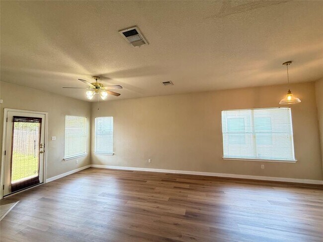 Building Photo - 9312 Brandts Wood St