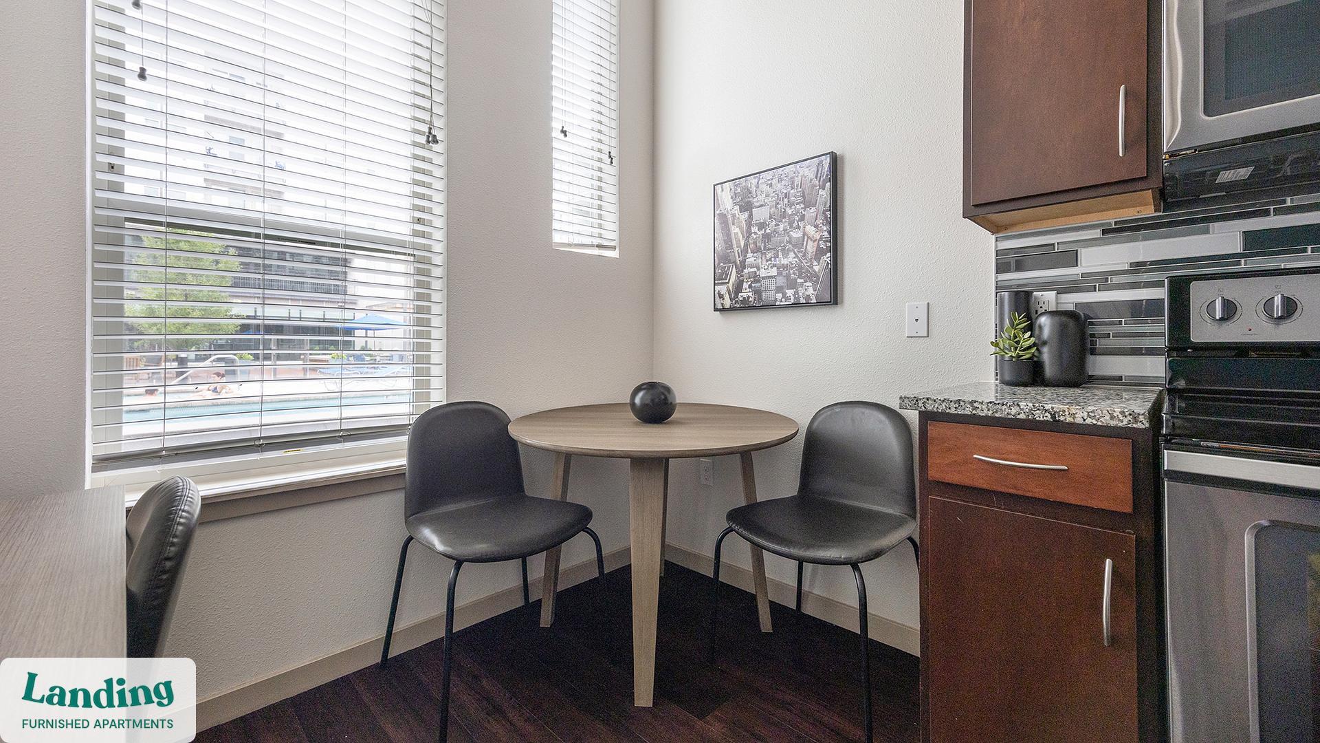 Building Photo - 1550 N Raleigh St