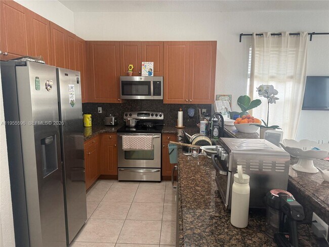 Building Photo - 14602 SW 11th St