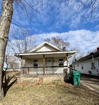 Building Photo - 400 N Catherine St