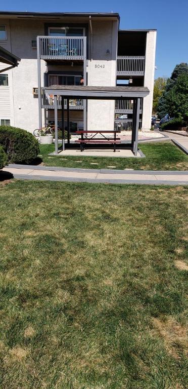 Building Photo - 5030 El Camino Dr