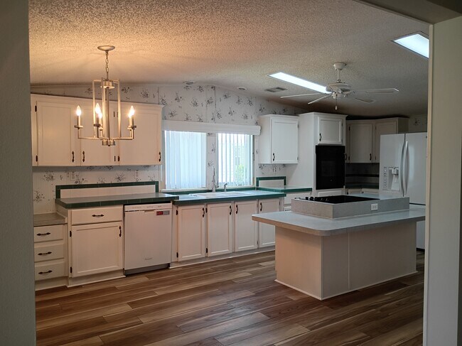 Building Photo - 2393 Big Cypress Blvd