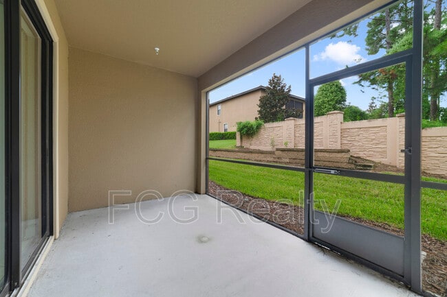 Building Photo - 1215 Long Cove Loop