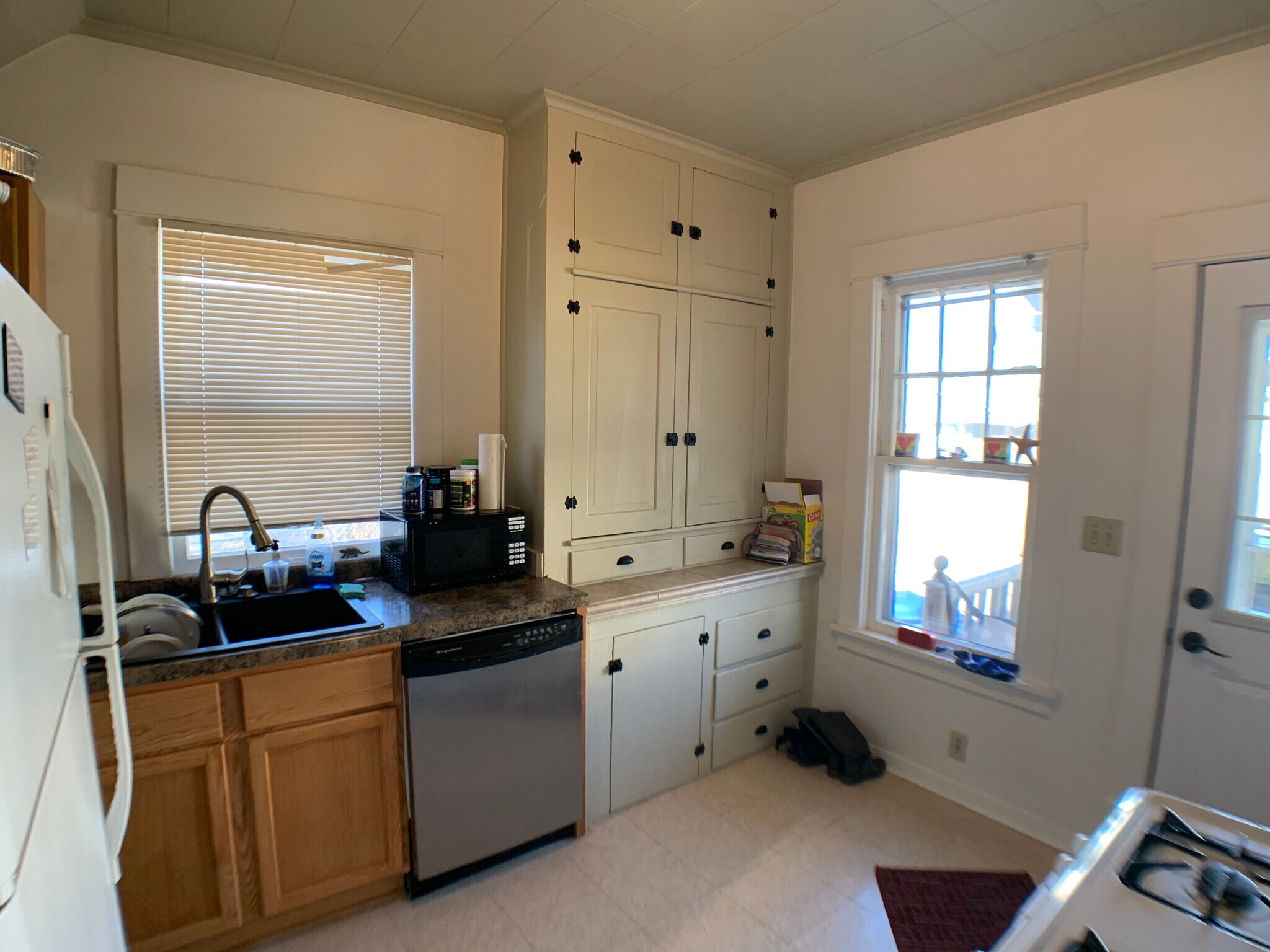 Kitchen - 1193 25th St