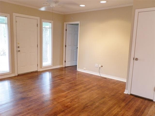 Building Photo - 8823 San Benito Way