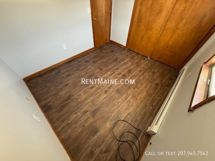 Building Photo - 381-385 Pine St.