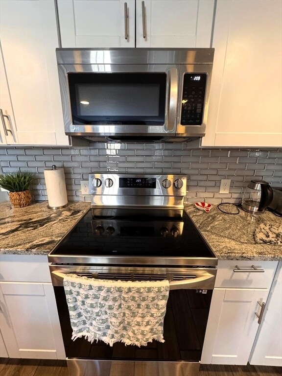 Building Photo - 60 Cedar St