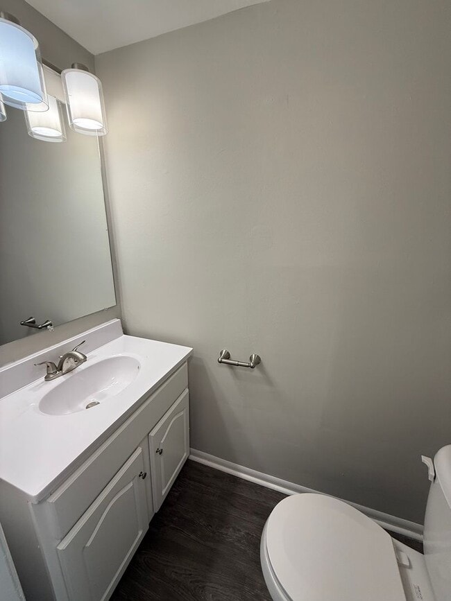 Building Photo - Modern Comfort Meets Practical Living – 3 ...