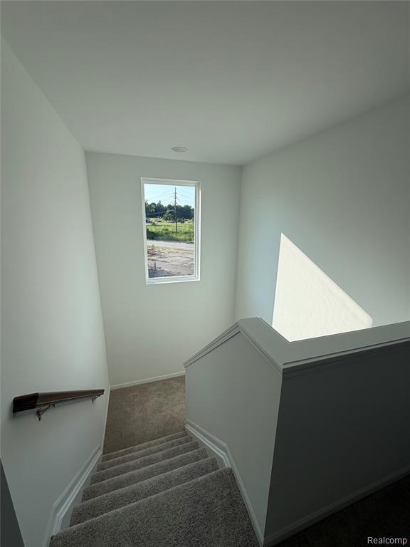 Building Photo - 22274 Hilda Ln