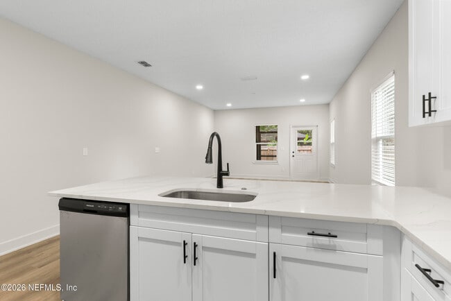 Building Photo - 4031 Ernest St