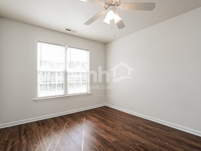 Building Photo - 309 Whitehall Ct
