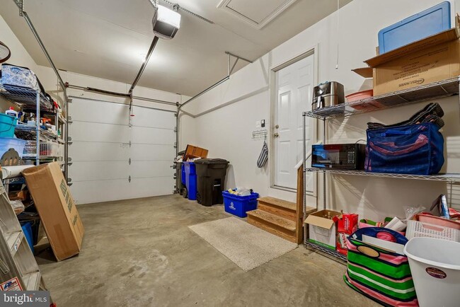 Building Photo - 8807 Ridge Rd