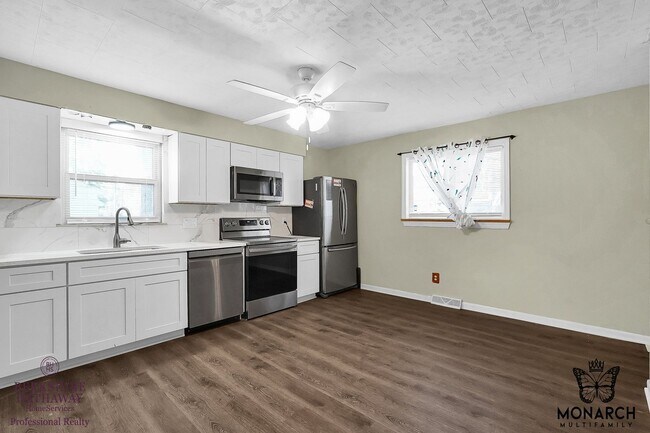 Building Photo - Affordable 3 Bedroom Home