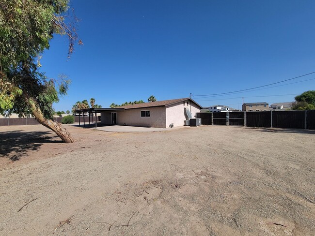 Building Photo - Charming 3 Bedroom Home for Rent in Brawle...