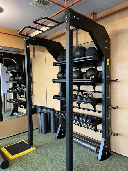 Building Photo - 45 NW 31st St