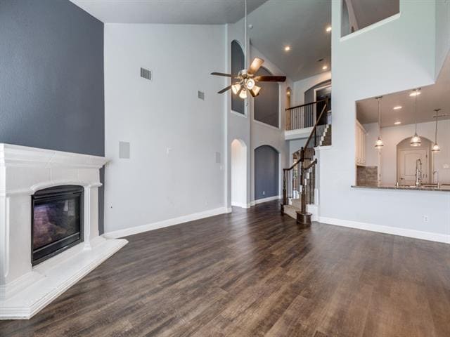 Building Photo - 2523 Linwood Dr