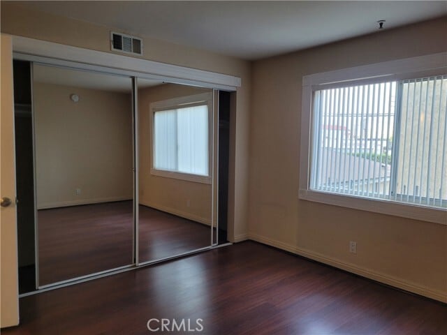Building Photo - 11041 La Maida St