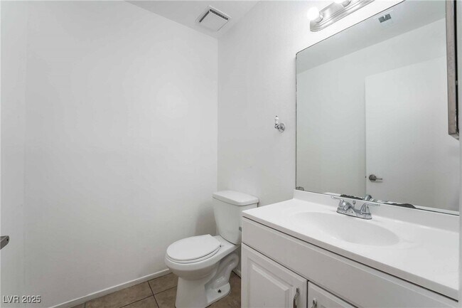 Building Photo - 5278 S Maryland Pkwy