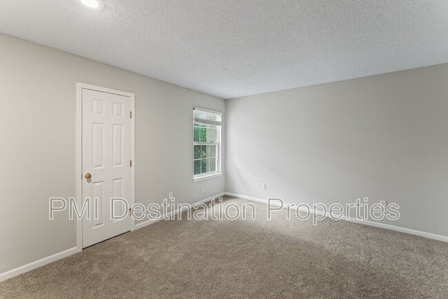 Building Photo - 9225 Boehm Dr