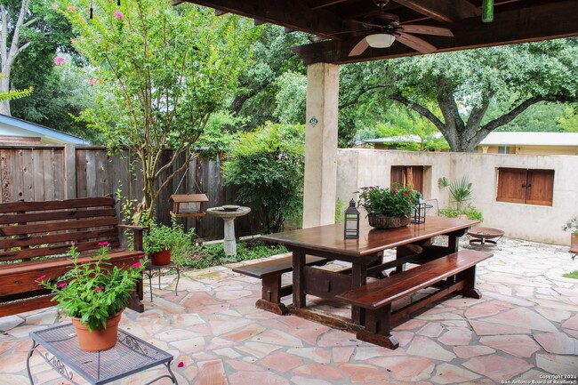 Building Photo - 539 Woodcrest Dr
