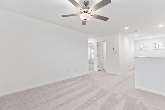 Building Photo - 204 Flowers Ave