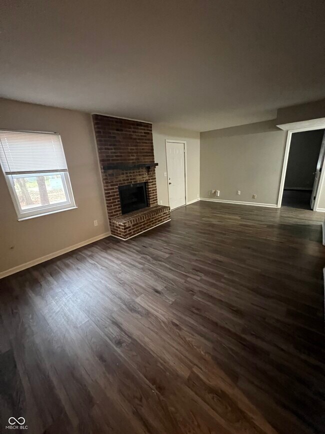 Building Photo - 1310 Millerwood Ct