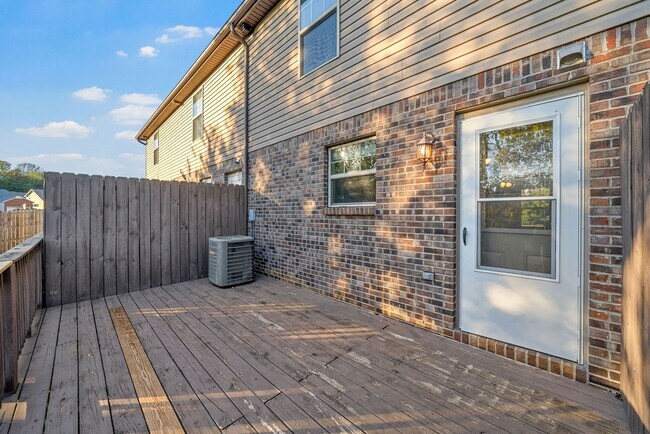 Building Photo - 1772 Spring Water Drive