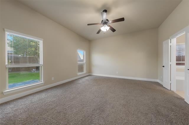 Building Photo - 10520 Love Ct